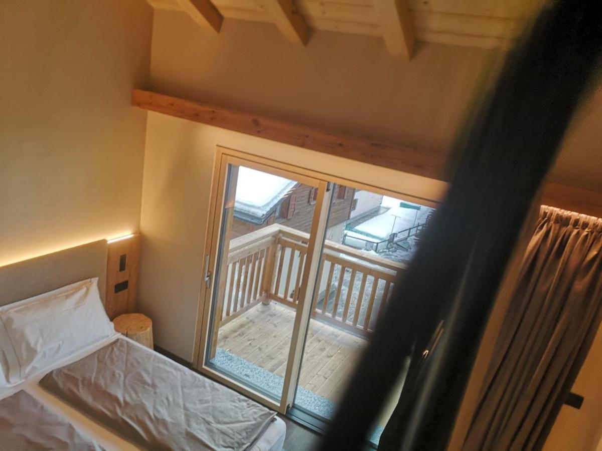 Garni Al Silvestri Vei Hotell Livigno Exteriör bild