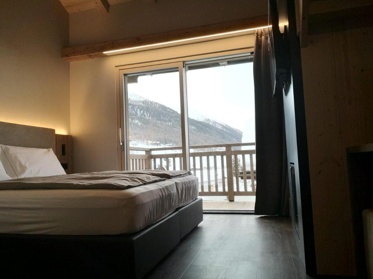 Garni Al Silvestri Vei Hotell Livigno Exteriör bild