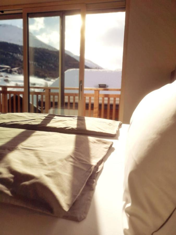 Garni Al Silvestri Vei Hotell Livigno Exteriör bild
