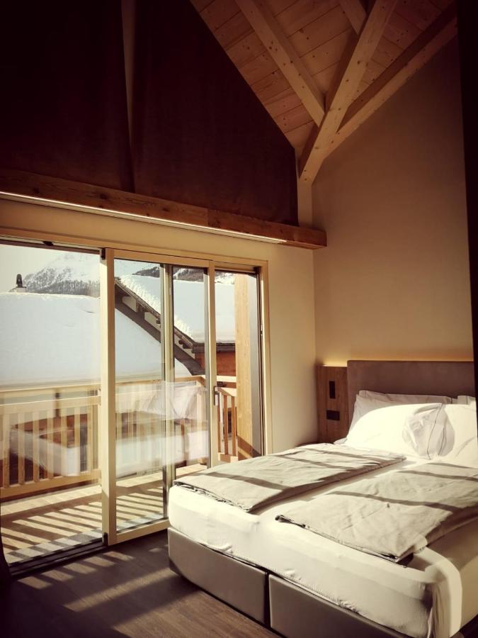 Garni Al Silvestri Vei Hotell Livigno Exteriör bild